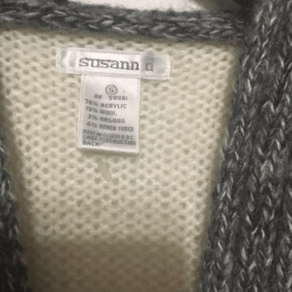 Winter White & Black Patch Work Sweater - Picture 4 of 4